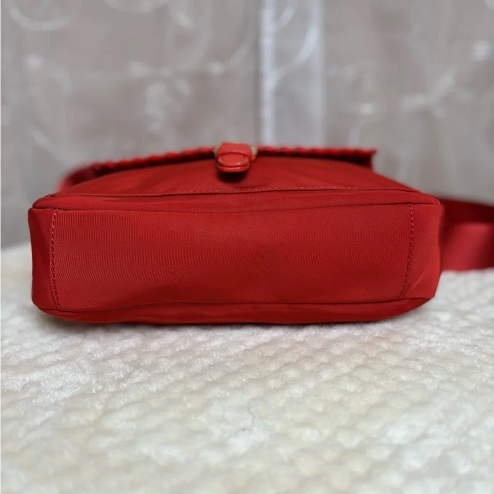 Tory Burch Red Crossbody Bag with Whipstitch Trim - Picture 14 of 16